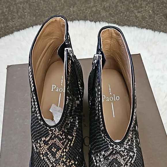 *SOLD* Paolo Westly Black Platinum Snake Print Leather Booties, size 6, NEW, NWB - Picture 6 of 16